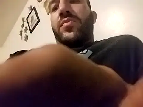 Snapshot of workhard87 chatting on 03/10/25, 02:37 workhard87 online show from 03/10/25, 02:37