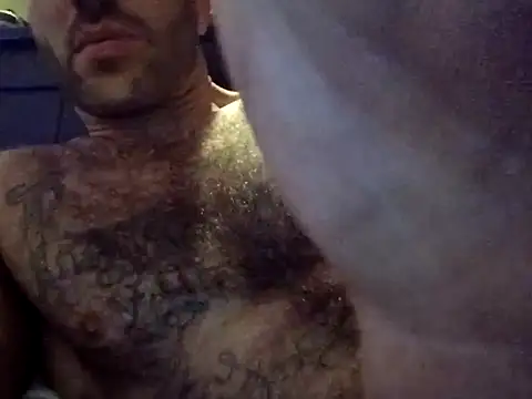 Snapshot of workhard87 chatting on 10/06/25, 03:15 workhard87 online show from 10/06/25, 03:15