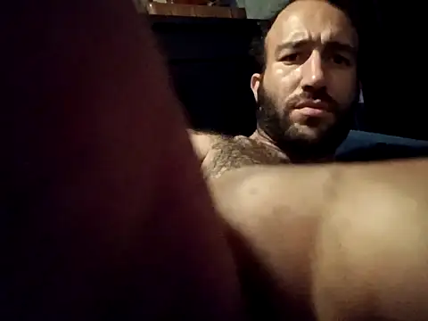 Snapshot of workhard87 chatting on 10/25/25, 06:57 workhard87 online show from 10/25/25, 06:57