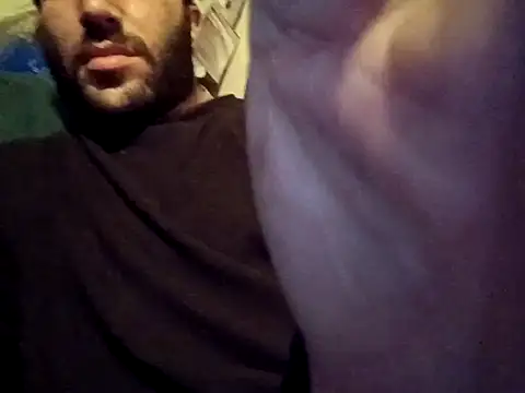 Snapshot of workhard87 chatting on 10/28/25, 02:20 workhard87 online show from 10/28/25, 02:20