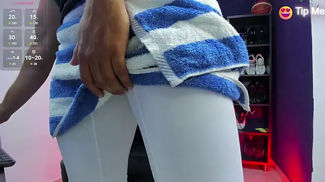 Snapshot of Marcos_garcias chatting on 02/21/26, 09:49 Marcos garcias online show from 02/21/26, 09:49