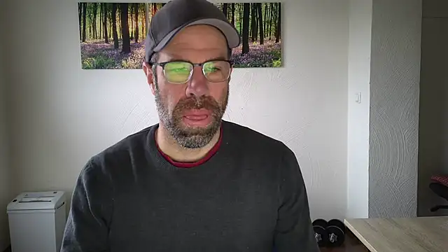 Harry Boldt online show from 10/24/25, 08:55