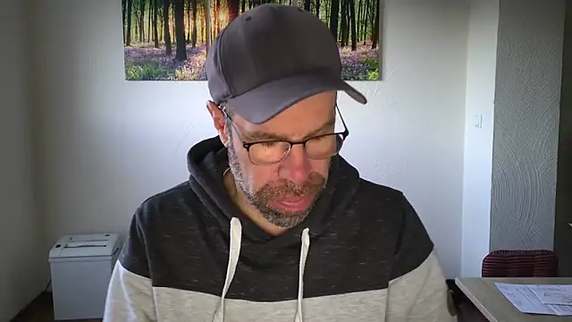 Harry Boldt online show from 11/05/25, 06:57