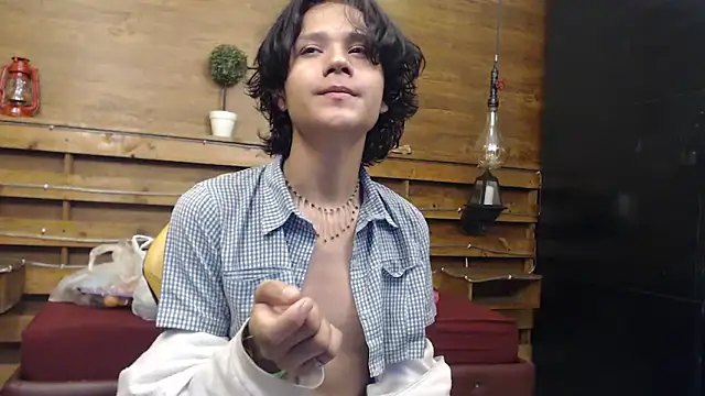 Snapshot of andy_staar chatting on 11/14/25, 07:12 andy staar online show from 11/14/25, 07:12