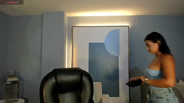 Snapshot of GabriellaLee chatting on 06/04/26, 03:01 GabriellaLee online show from 06/04/26, 03:01