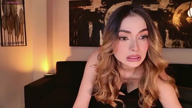 Snapshot of StacyWoods chatting on 03/19/26, 01:26 StacyWoods online show from 03/19/26, 01:26