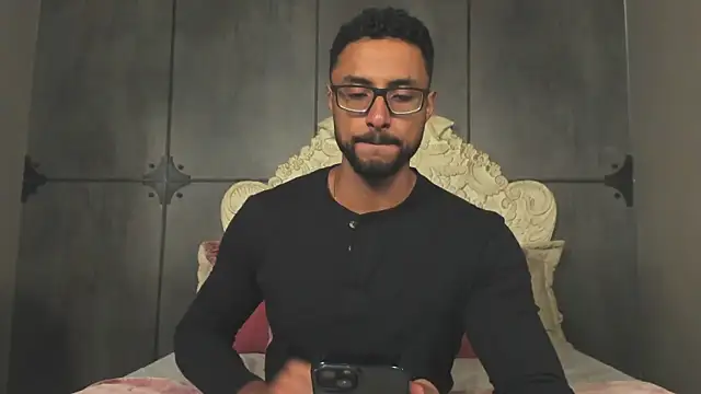 LiamGarcia1 online show from 10/13/25, 11:54