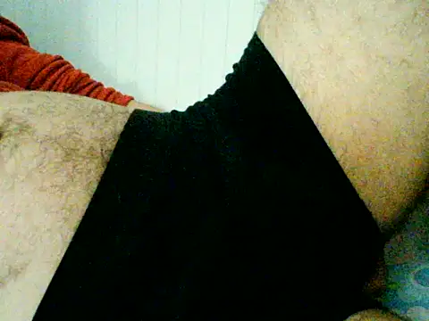 Snapshot of homviril42 chatting on 12/27/24, 04:36 homviril42 online show from 12/27/24, 04:36