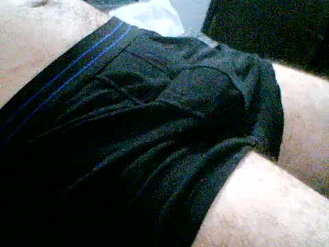 Snapshot of homviril42 chatting on 10/04/25, 09:02 homviril42 online show from 10/04/25, 09:02