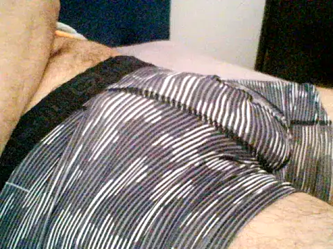 Snapshot of homviril42 chatting on 11/21/25, 01:21 homviril42 online show from 11/21/25, 01:21