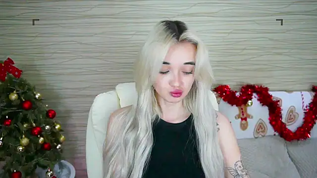 Ashley S online show from 12/24/24, 02:21