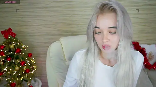 Ashley S online show from 12/25/24, 02:25