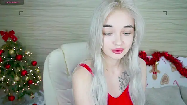 Ashley S online show from 01/01/25, 03:02