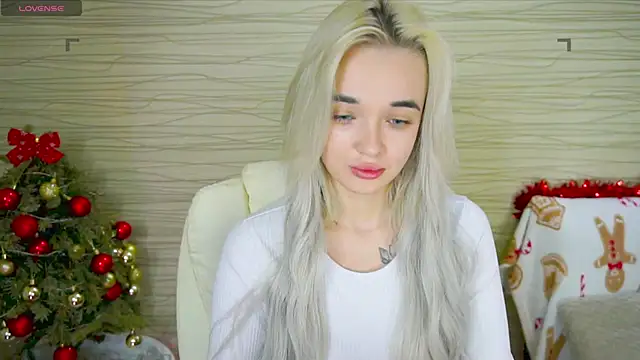 Ashley S online show from 01/28/25, 11:07