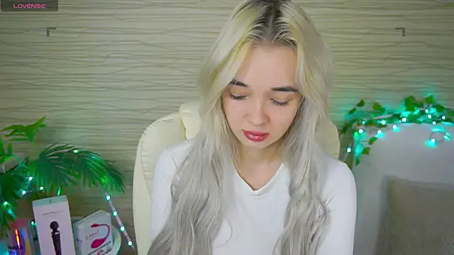 Ashley S online show from 02/15/25, 11:14