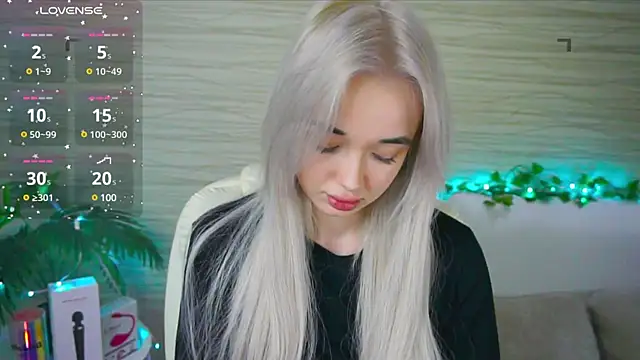 Ashley S online show from 03/16/25, 02:10