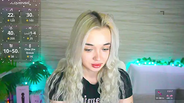 Ashley S online show from 09/08/25, 10:09