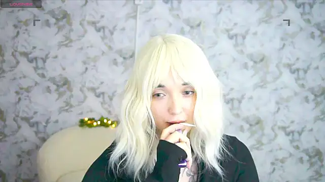 Snapshot of Ashley_S chatting on 06/11/26, 02:53 Ashley S online show from 06/11/26, 02:53