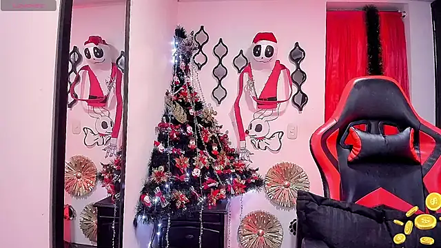 Snapshot of freyja_diamond chatting on 12/24/24, 03:05 freyja diamond online show from 12/24/24, 03:05