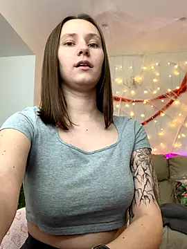 HotCaramellsTV online show from 10/26/25, 12:33