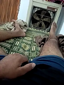 pintuS40 online show from 04/10/26, 02:39