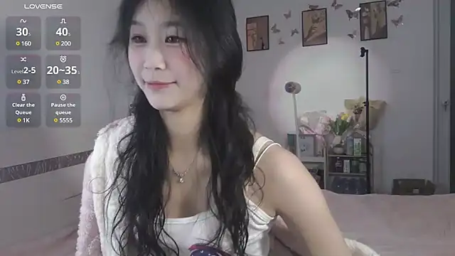 Luminous163 online show from 02/05/25, 07:50