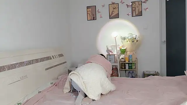 Luminous163 online show from 03/03/25, 04:14