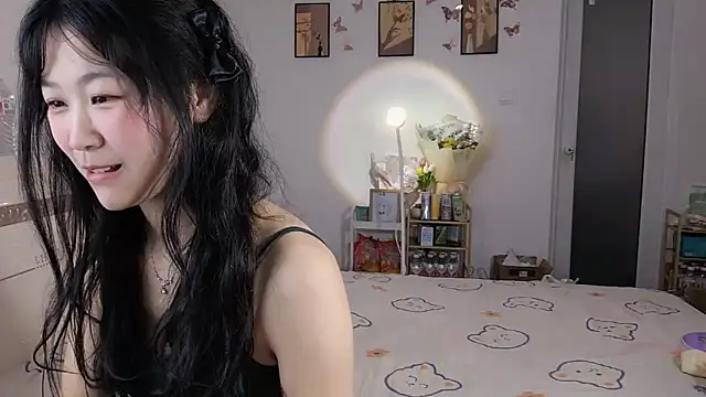 Luminous163 online show from 03/22/25, 09:02