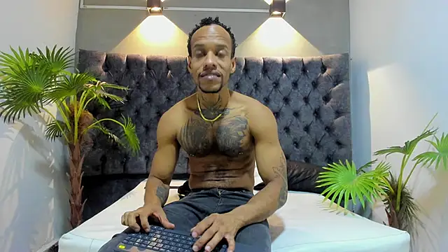 Salomon koude online show from 05/18/26, 01:06