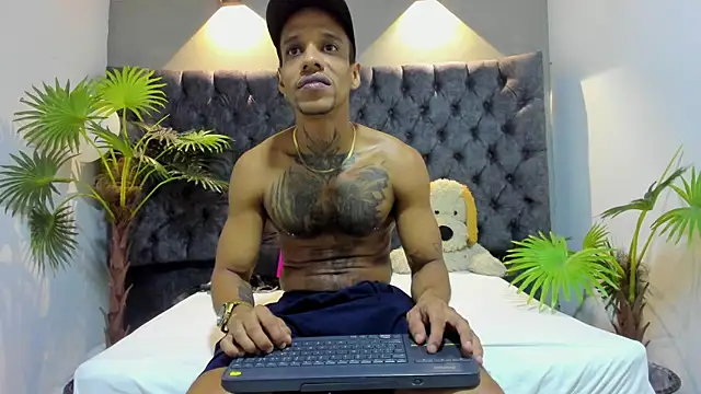 Salomon koude online show from 05/30/26, 02:25