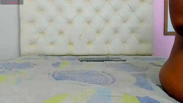 Snapshot of ElisabethMassey chatting on 06/14/26, 11:56 ElisabethMassey online show from 06/14/26, 11:56