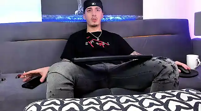 uptomatty online show from 12/20/24, 01:03