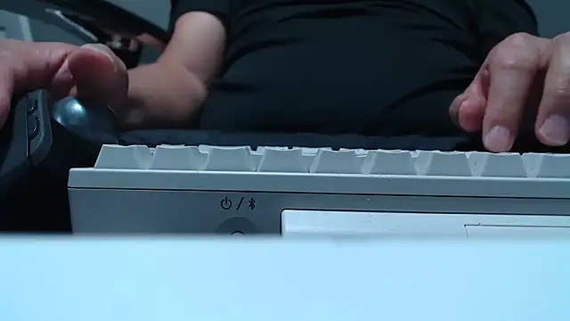 nimirole online show from 09/26/25, 05:00