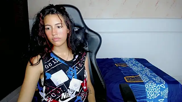 Snapshot of dayanita_hot_ chatting on 02/10/25, 04:36 dayanita hot online show from 02/10/25, 04:36