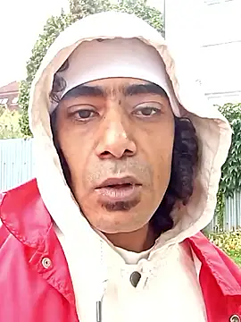 Snapshot of Dodge777 chatting on 10/14/25, 07:42 Dodge777 online show from 10/14/25, 07:42