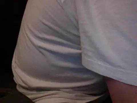 Snapshot of dirtything4u chatting on 12/25/24, 09:22 dirtything4u online show from 12/25/24, 09:22