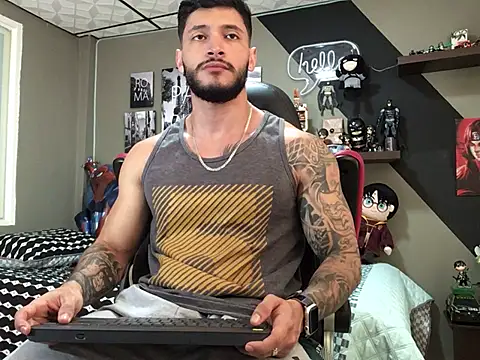 Snapshot of marcel_crawford96 chatting on 01/31/25, 01:34 marcel crawford96 online show from 01/31/25, 01:34