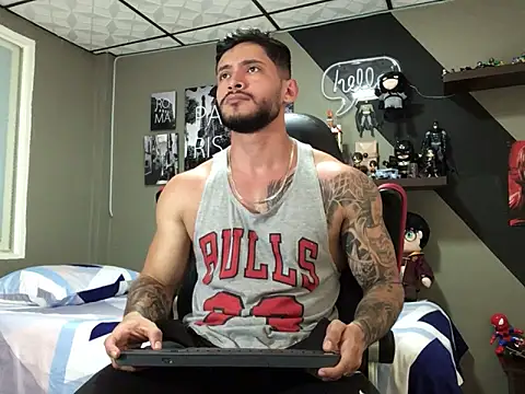 marcel crawford96 online show from 03/04/25, 02:53