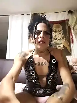 Snapshot of MaraVililhosa chatting on 02/12/25, 02:56 MaraVililhosa online show from 02/12/25, 02:56