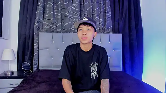 nova sex01 online show from 03/18/25, 04:58