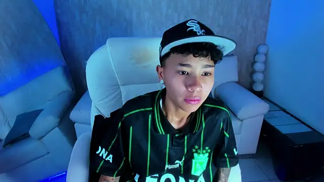 nova sex01 online show from 09/18/25, 04:03