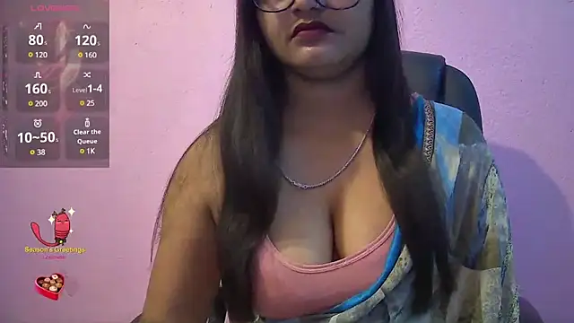 Snapshot of Pari-new chatting on 12/18/24, 04:42 Pari-new online show from 12/18/24, 04:42