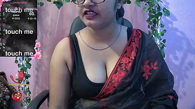 Snapshot of Pari-new chatting on 01/06/26, 04:16 Pari-new online show from 01/06/26, 04:16