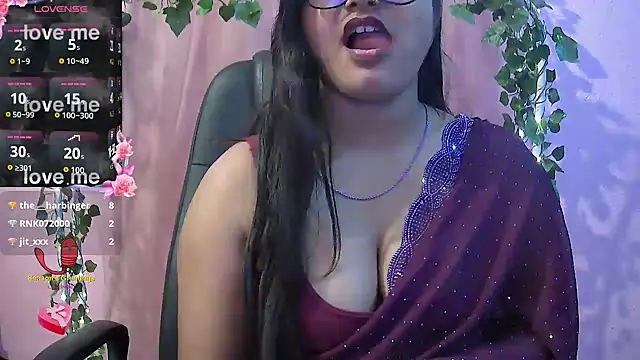 Snapshot of Pari-new chatting on 02/03/26, 06:40 Pari-new online show from 02/03/26, 06:40