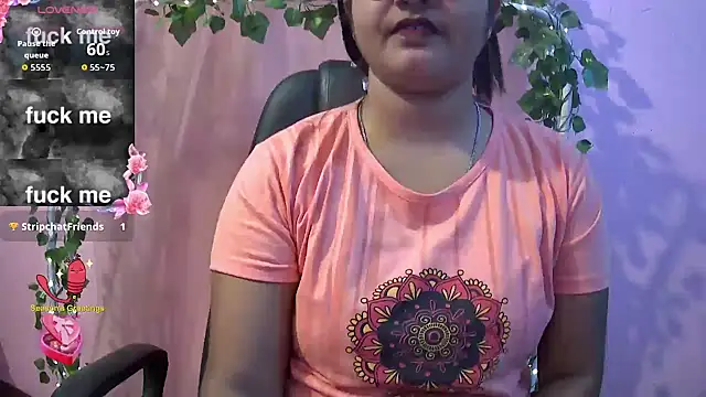 Snapshot of Pari-new chatting on 02/14/26, 04:20 Pari-new online show from 02/14/26, 04:20