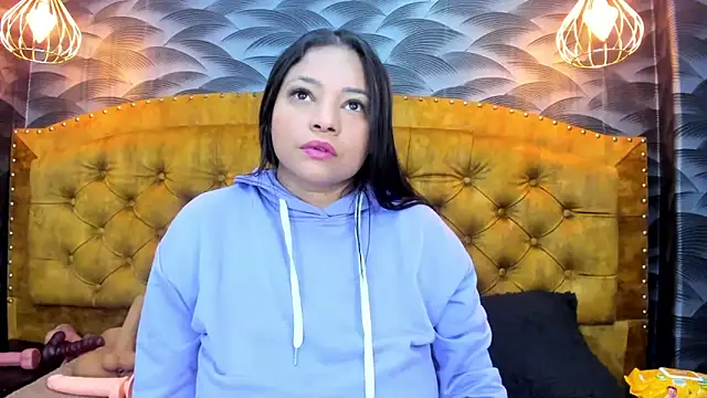 NahomiFireSex online show from 02/03/26, 03:59