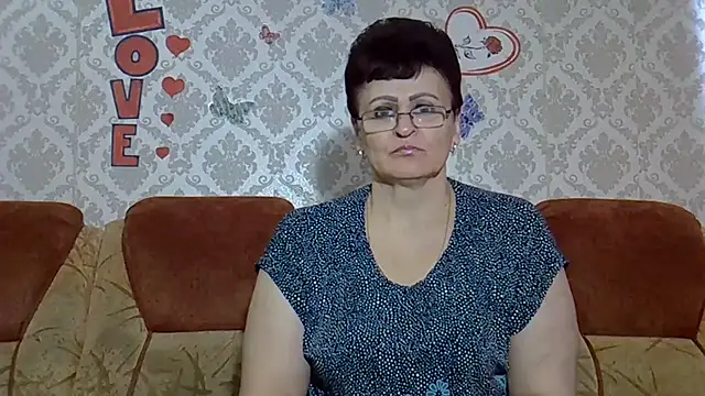 PaulaGolden online show from 10/18/25, 08:26