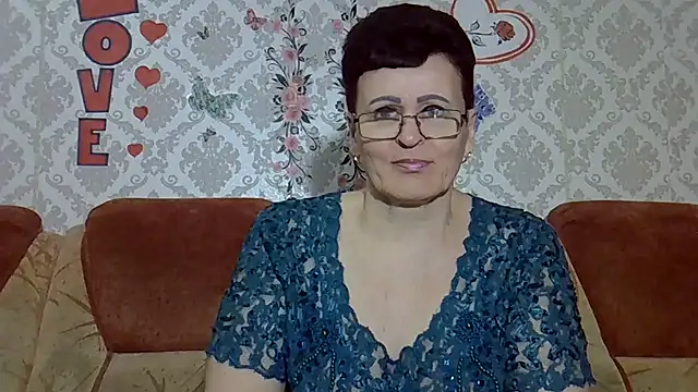 PaulaGolden online show from 04/10/26, 06:45