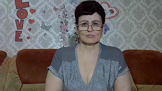 Snapshot of PaulaGolden chatting on 06/26/26, 01:26 PaulaGolden online show from 06/26/26, 01:26