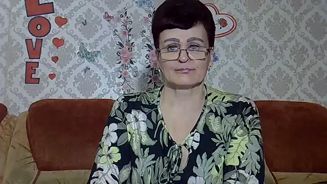 Snapshot of PaulaGolden chatting on 06/28/26, 06:47 PaulaGolden online show from 06/28/26, 06:47